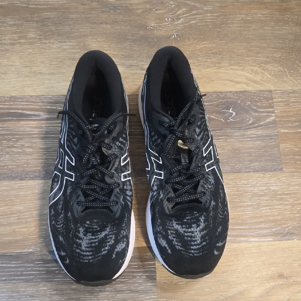 ASICS Black and White Athletic Sneakers - Picture 9 of 11